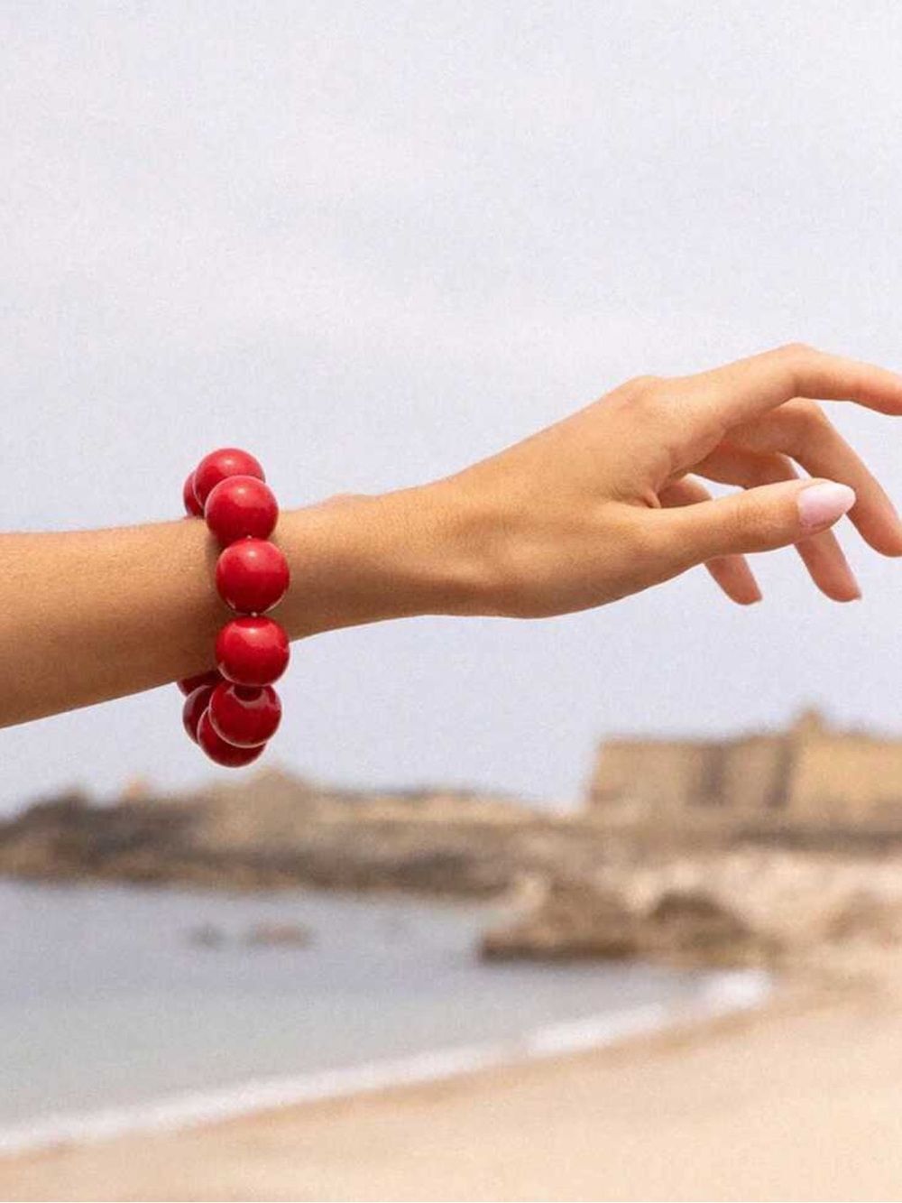 Red Beaded Stretch Bracelet N2328
